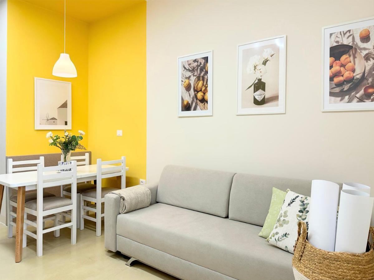 13 Eur For Monthly Stay - Home By The Sea - Hbs Golem  Exterior foto